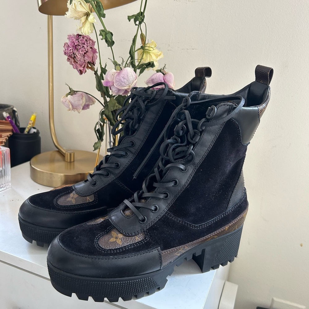 Louis Vuitton Laureate Platform Desert Boot
